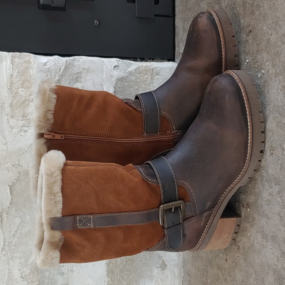 Overland Sheepskin Shearling Boots